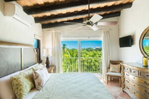 Bedroom Villa Jasmine - Luxury Vacation in Turks and Caicos