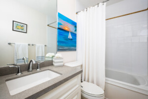 Bathroom, Grand View Condo rental, Turks and Caicos